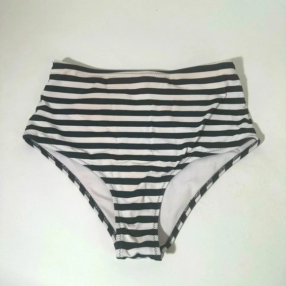 Cupshe Striped Bikini Bottom - Picture 1 of 4